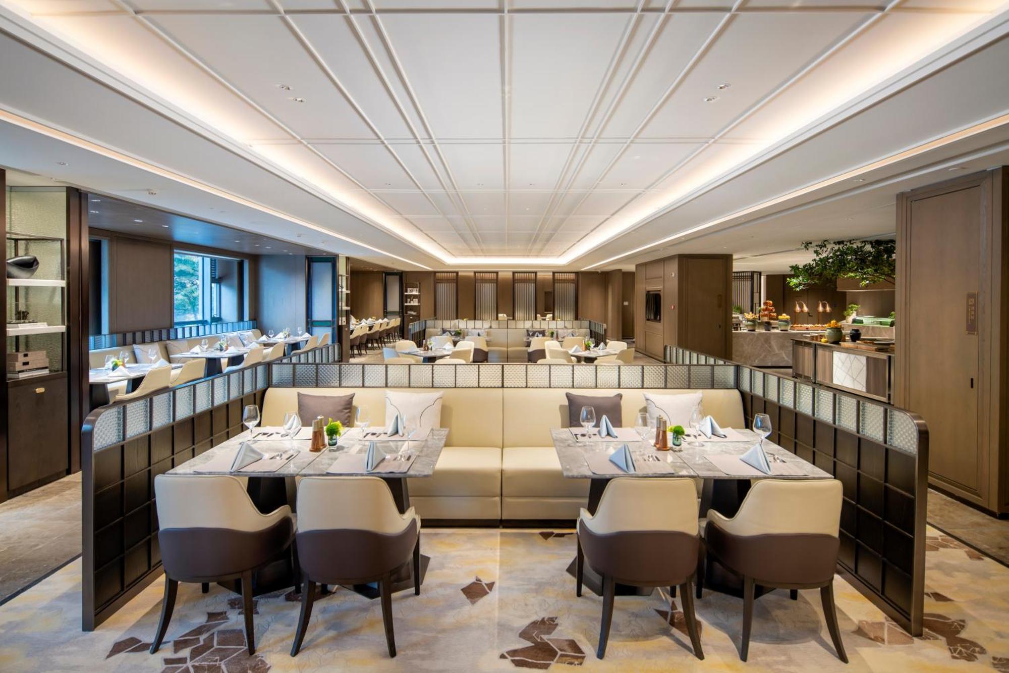 Yuexiu Hotel Guangzhou, Curio Collection By Hilton Екстер'єр фото